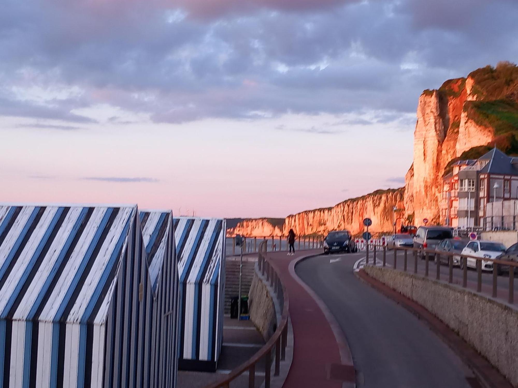 Maison De Vacances Clos Des Hogues Entre Etretat Et Fecamp Saint-Léonard Zewnętrze zdjęcie