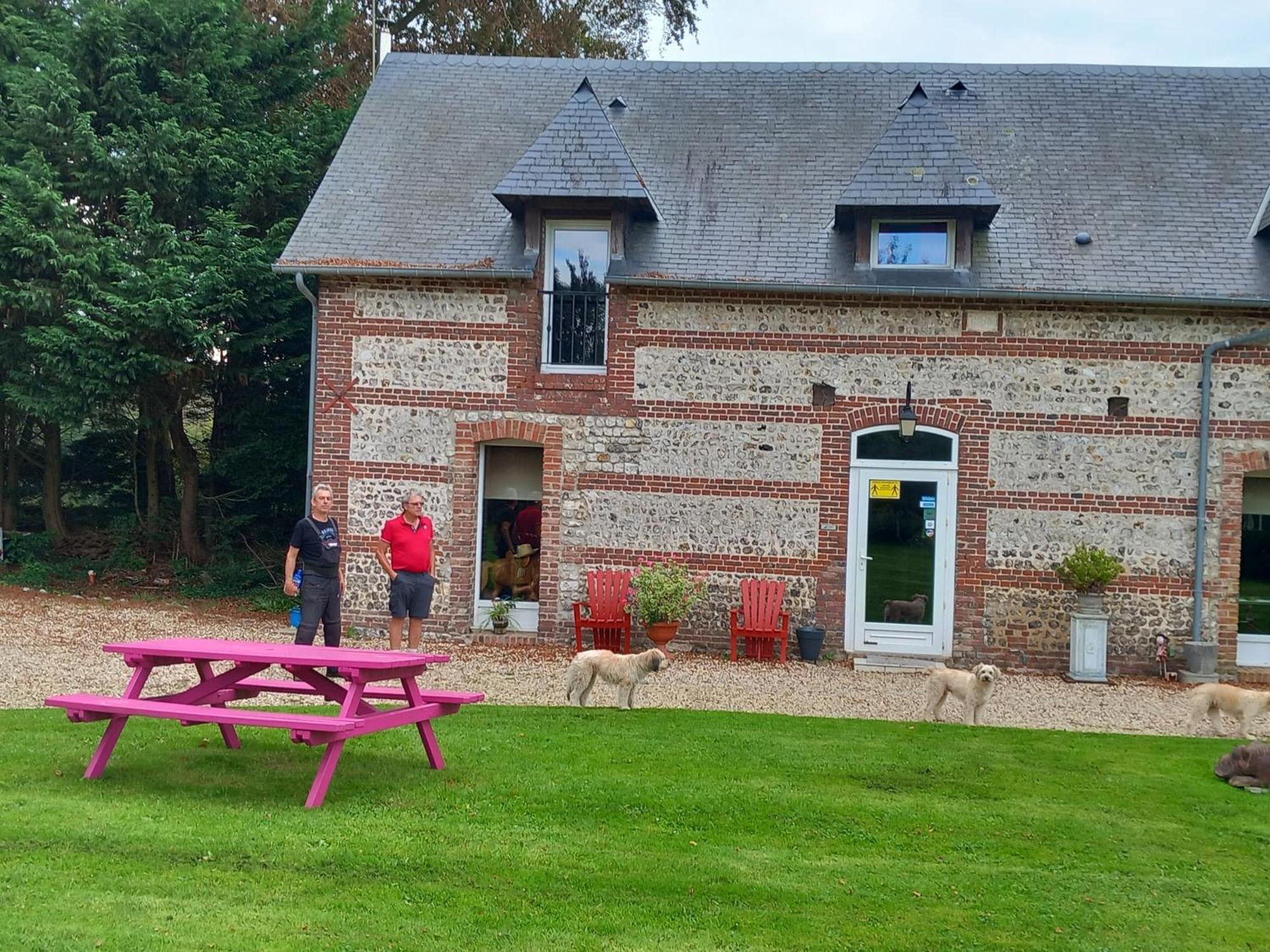 Maison De Vacances Clos Des Hogues Entre Etretat Et Fecamp Saint-Léonard Zewnętrze zdjęcie
